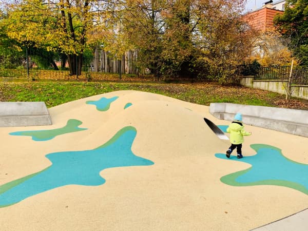 Starosta Prahy 3 otevřel revitalizovaný park U Kněžské louky - foto 2